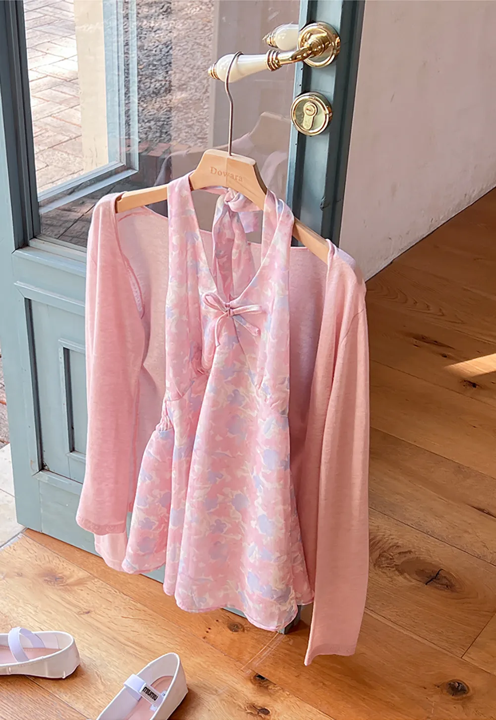 Woolen knit sweater with tie front and floral tank top