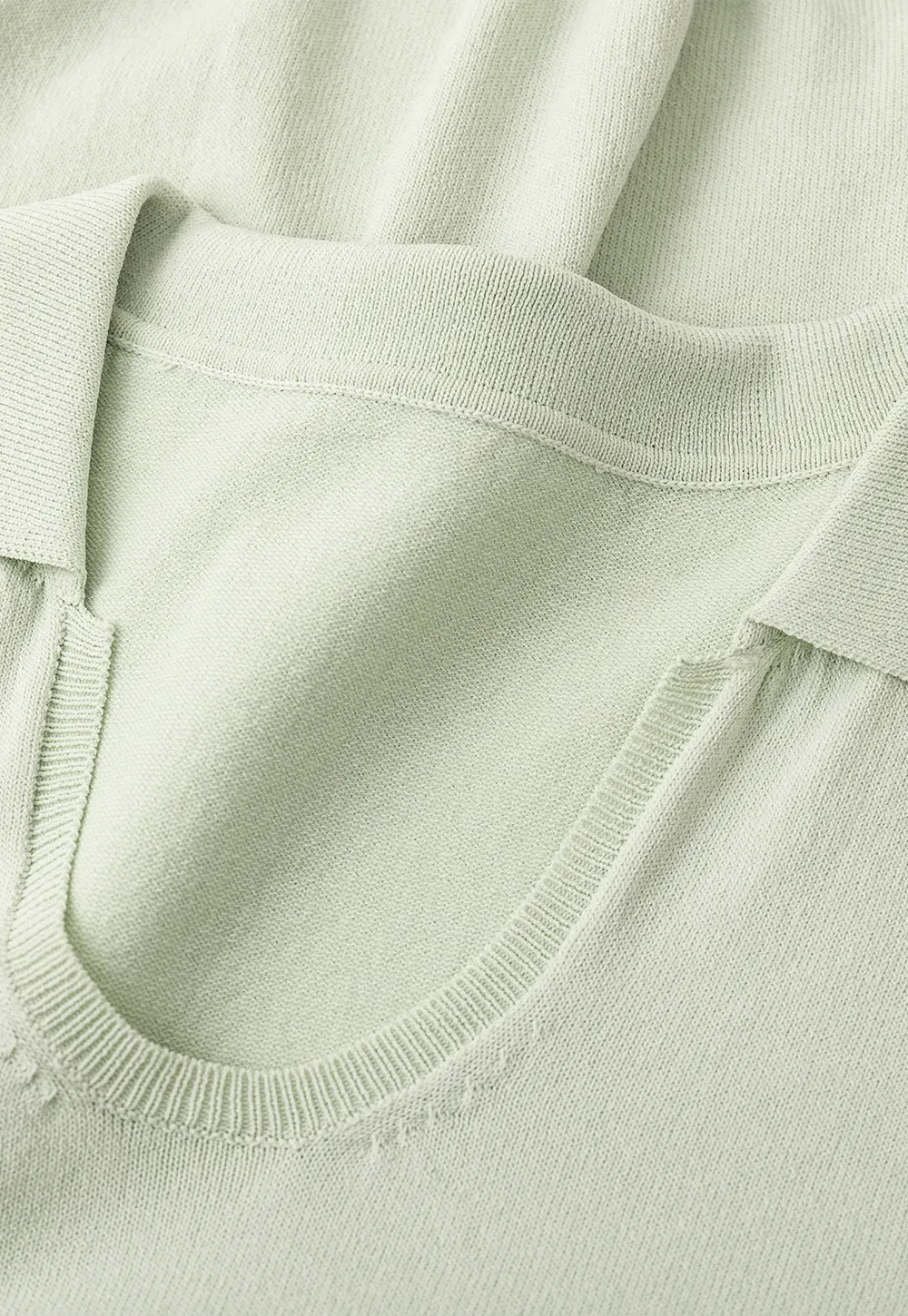 V Neck Short Sleeve Knit Sweater with Collar