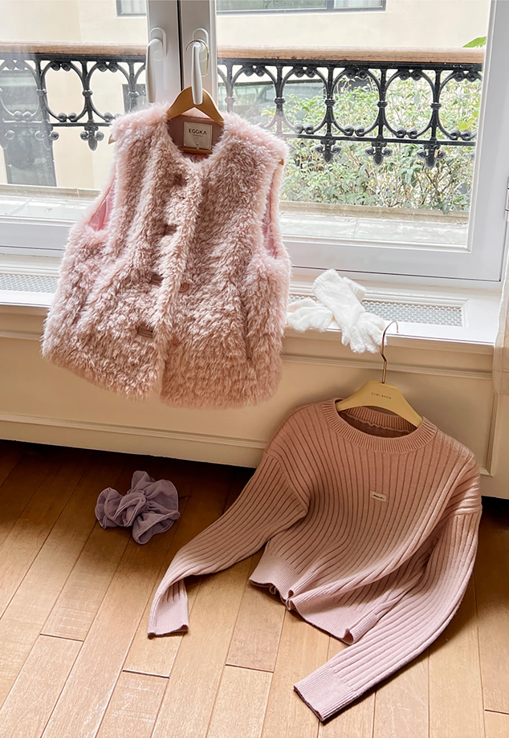 Elegant Faux Fur Vest with Buttons