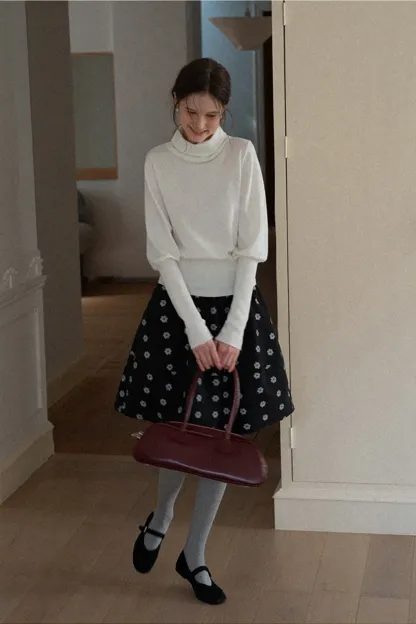 Floral Print Woolen Puff Skirt