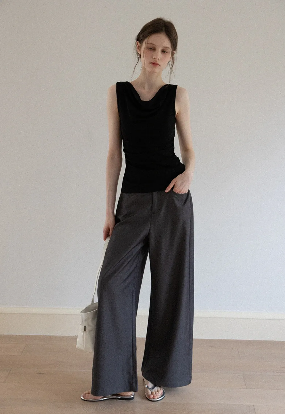 Women's Drape Back Sleeveless Ruched Tank Top