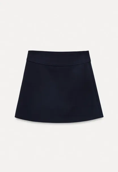 A-line mini skirt with elastic waistband