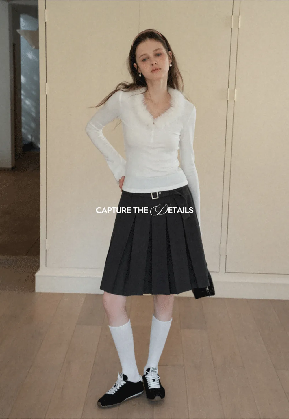 fluffy collar long sleeve top with flared cuffs