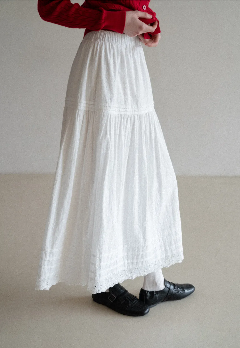 Elegant Tiered Lace Hem Skirt