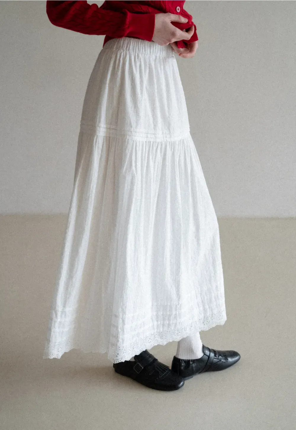 Elegant Tiered Lace Hem Skirt