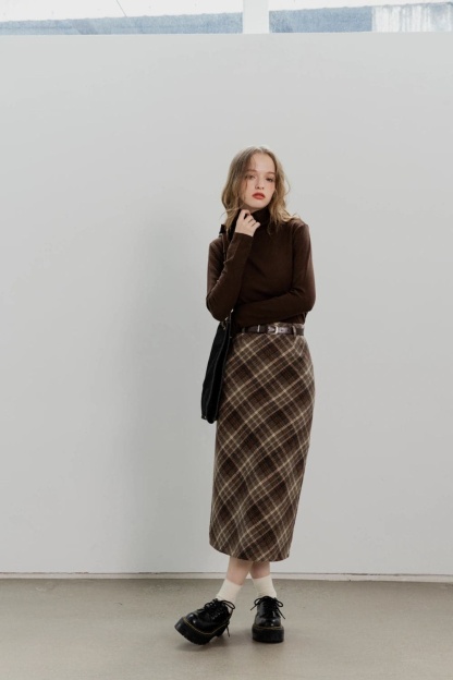 Classic Plaid Midi Skirt with Belted Waist