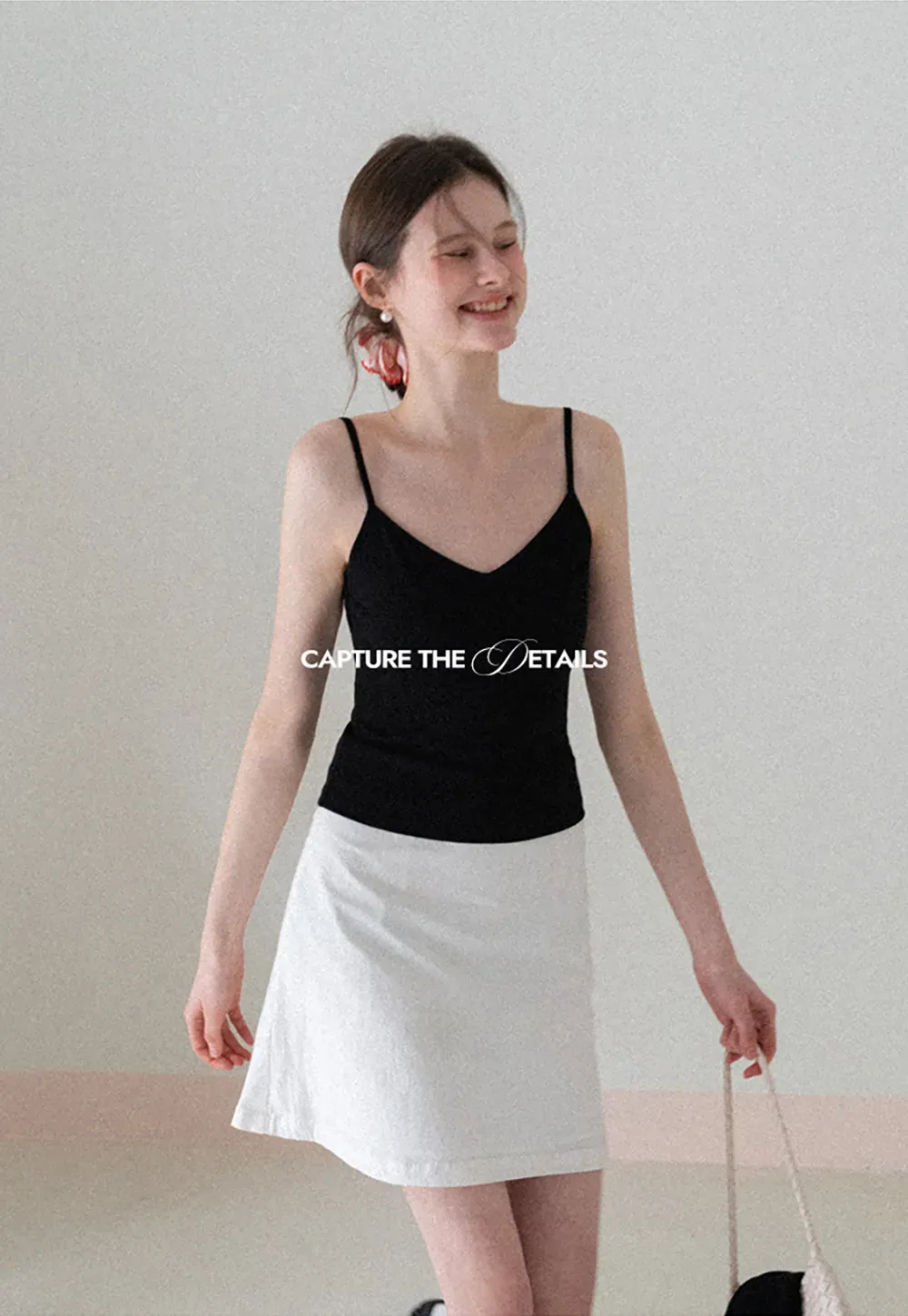 V neck thin strap fitted tank top