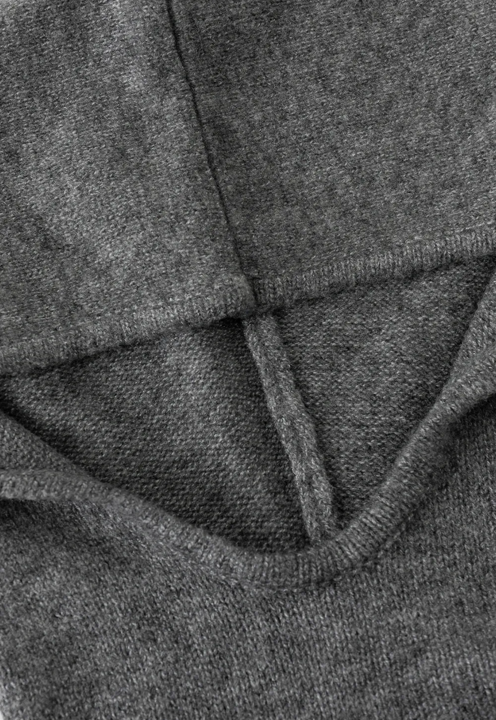 Fashionable Grey Sweater with Hood and Ribbed Trim