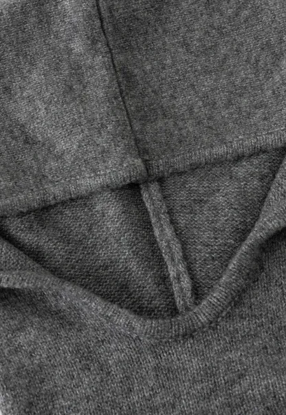 Fashionable Grey Sweater with Hood and Ribbed Trim