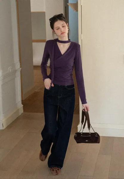 V neck long sleeve top with choker design