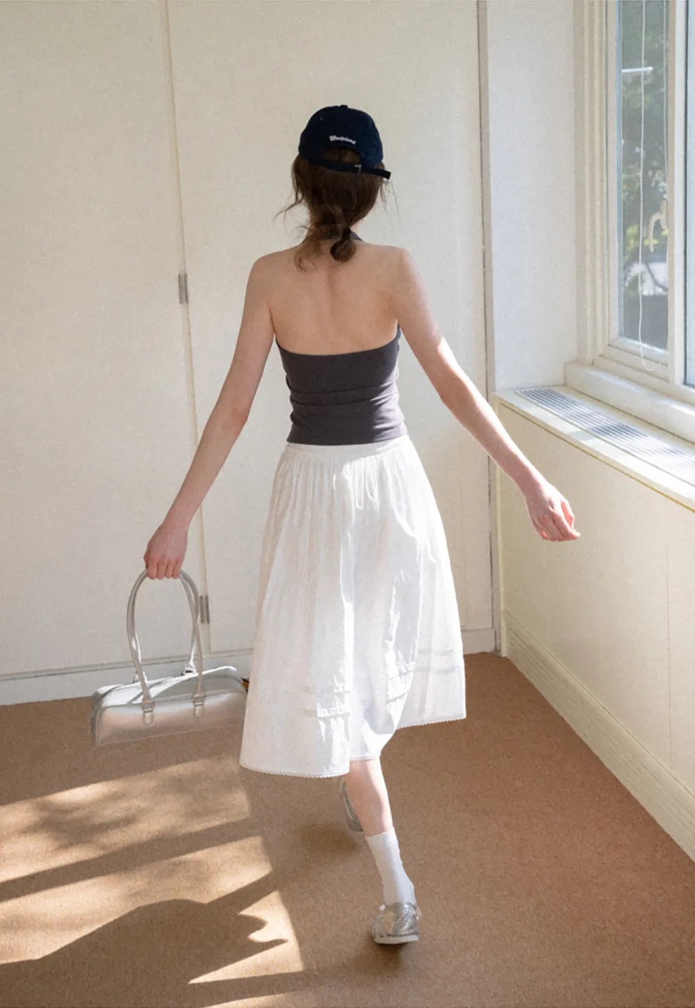 V neck halter tank top with fitted silhouette