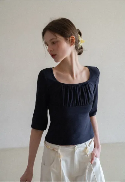 Square neck short sleeve top with gathered detail