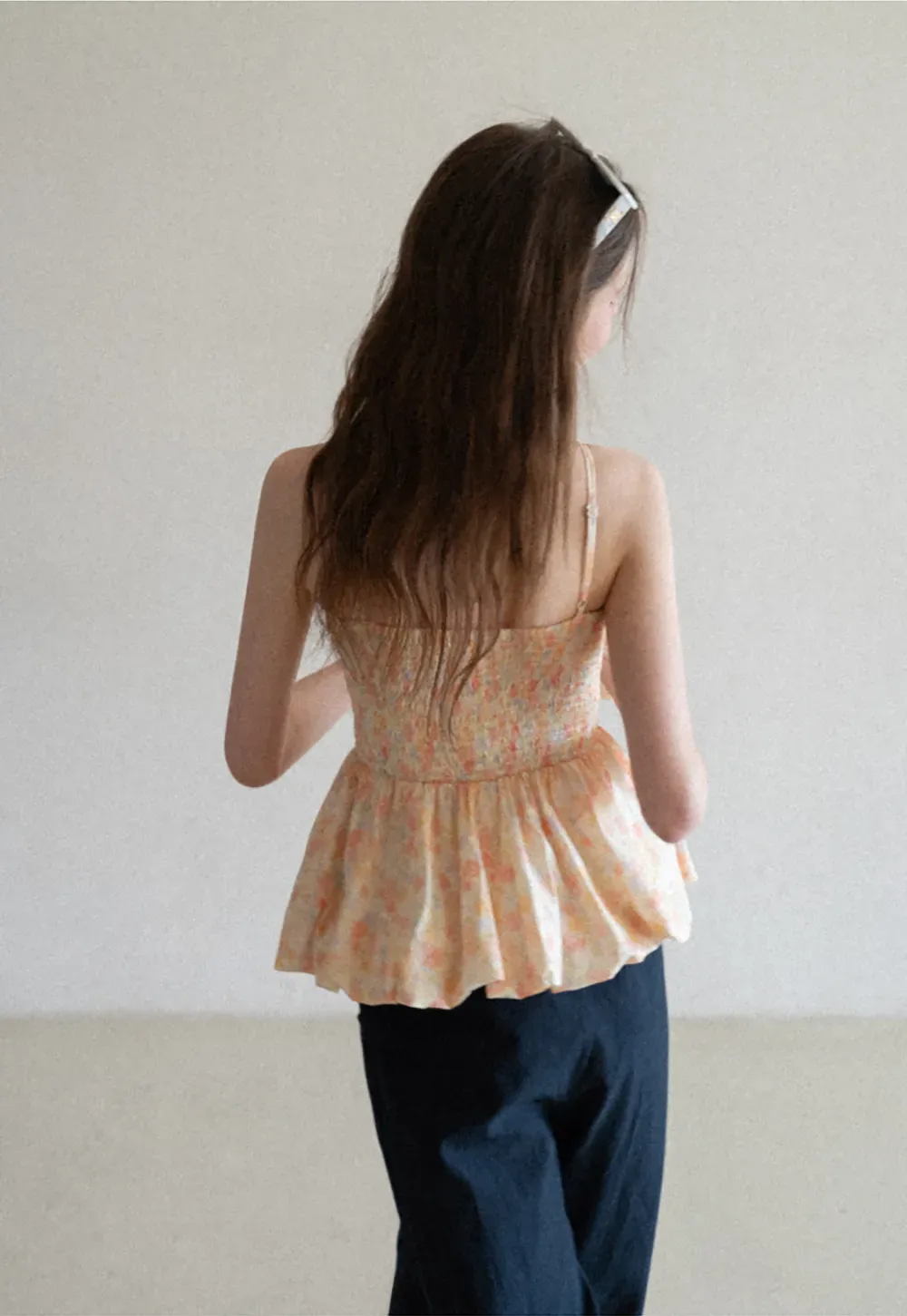 Floral Print Peplum Tank Top and Woolen Knit Sweater