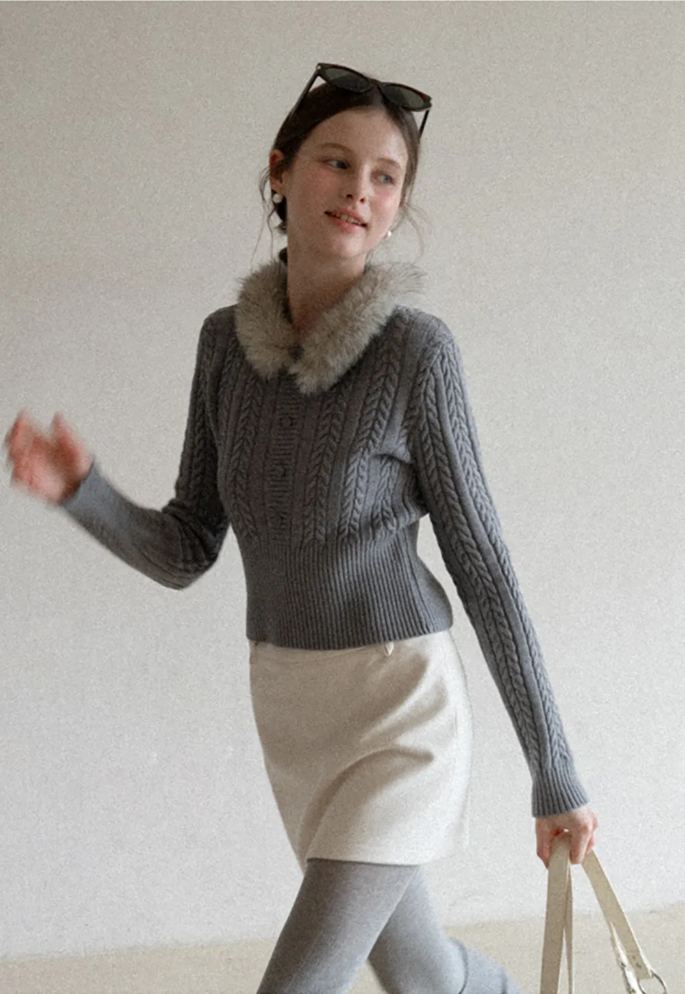 Cable Knit Sweater with Fur Collar Design