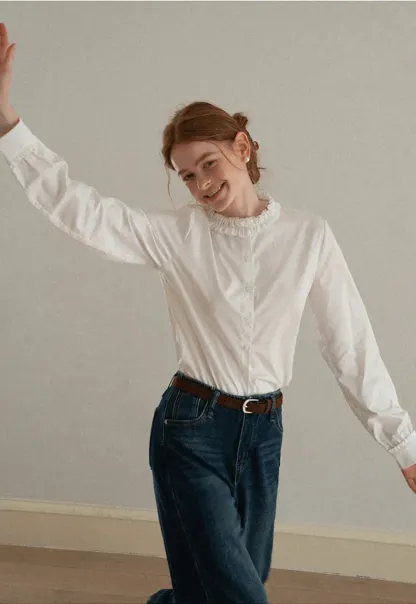 Elegant Blouse with Ruffled Collar and Cuffs
