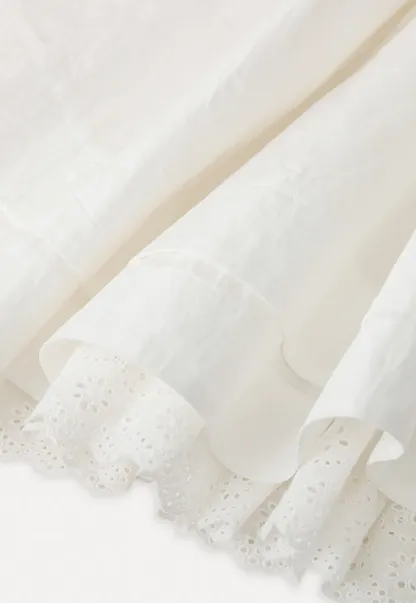 Elegant Flared Skirt with Lace Trim