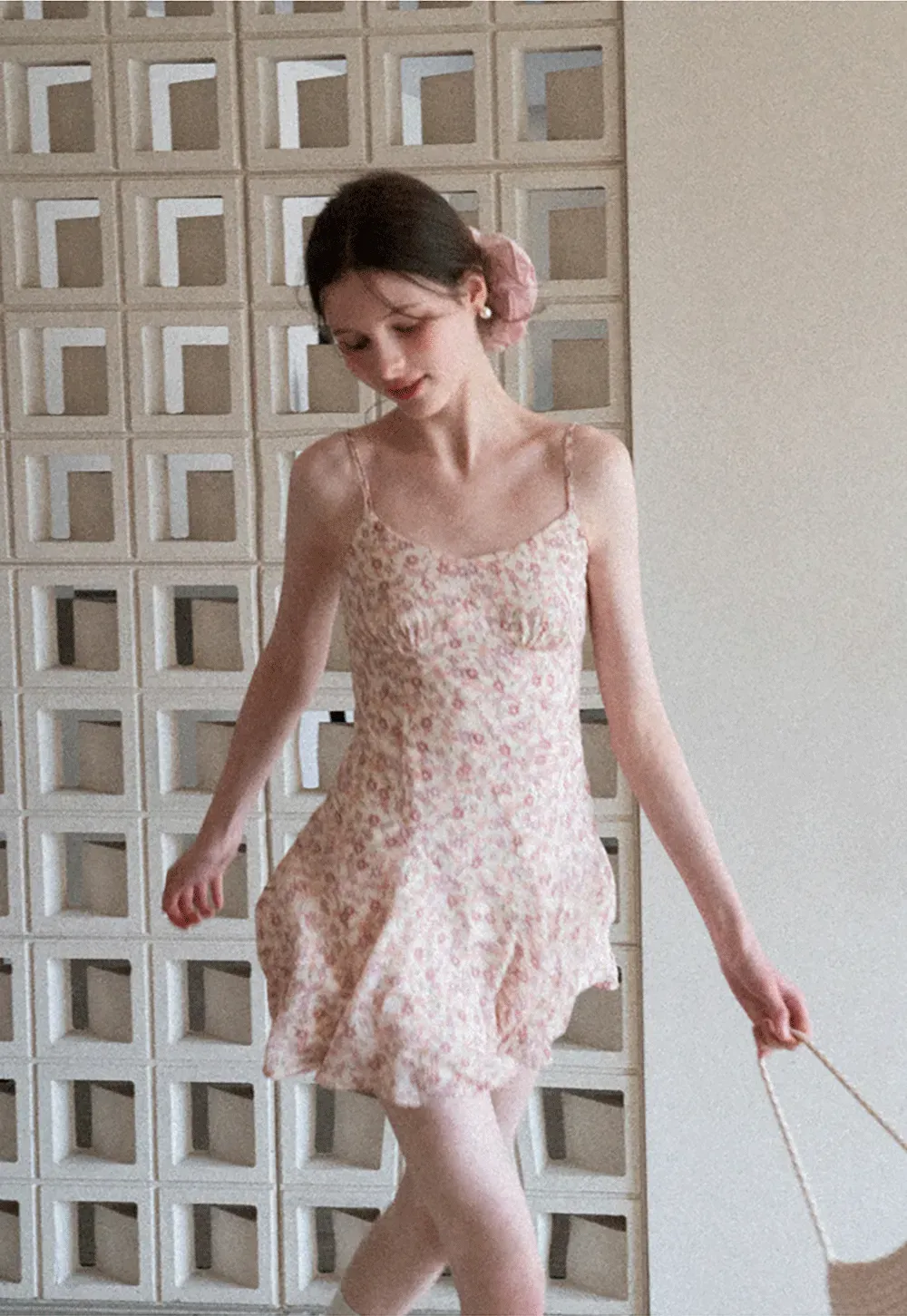 Floral Print Sleeveless Mini Dress with Pleated Skirt