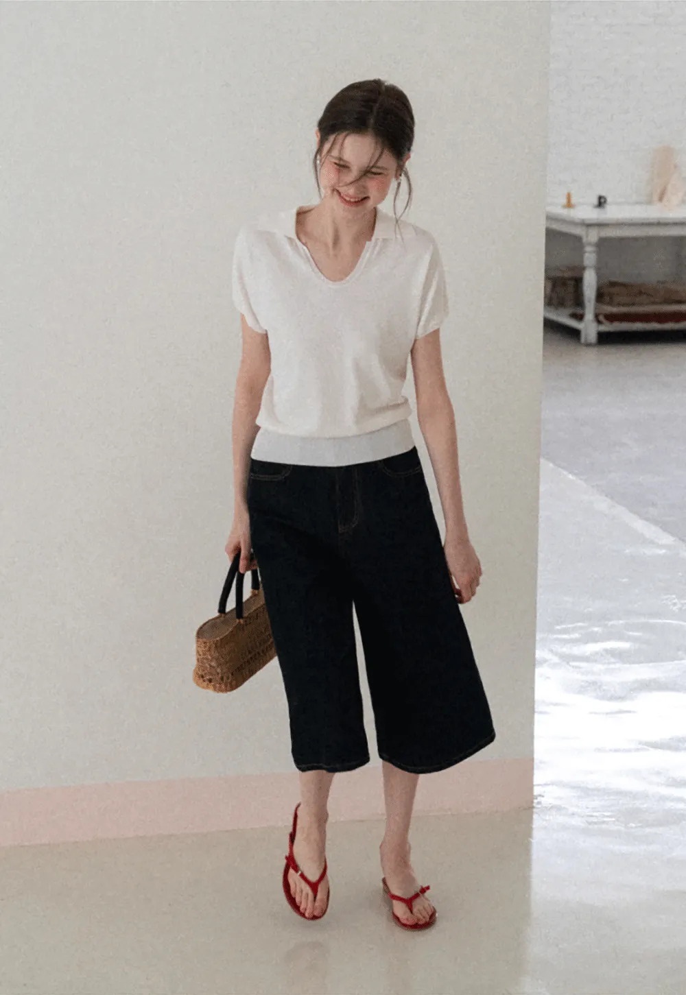 V Neck Short Sleeve Knit Sweater with Collar