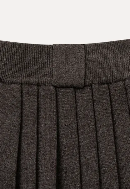 Classic Pleated Skirt in Dark Gray