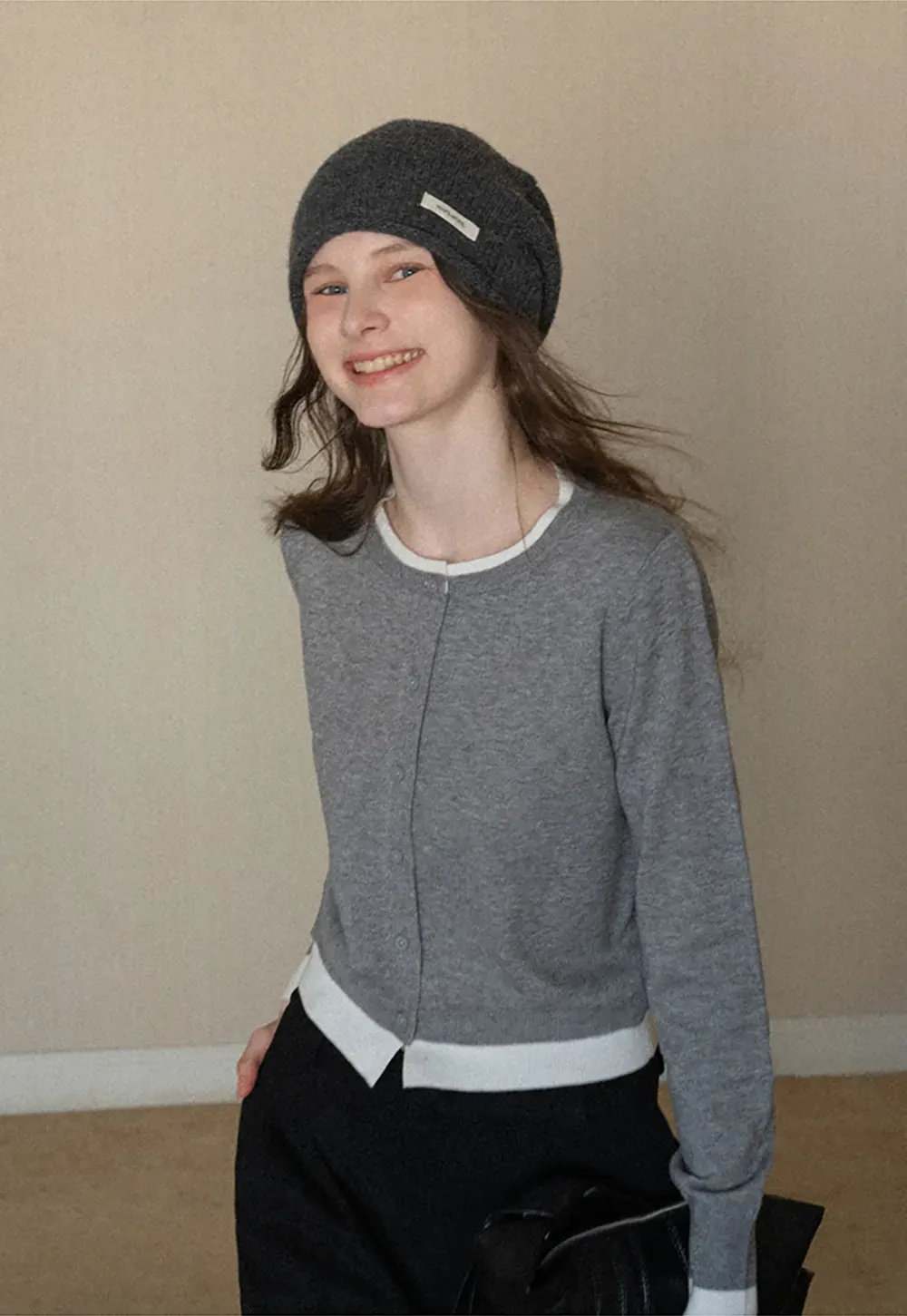 Elegant Round Neck Knit Sweater with Button Detail