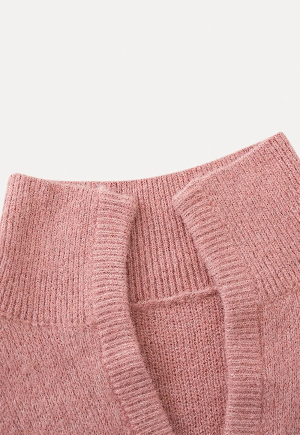 Cozy Half-Zip Sweater with Ribbed Details for Women