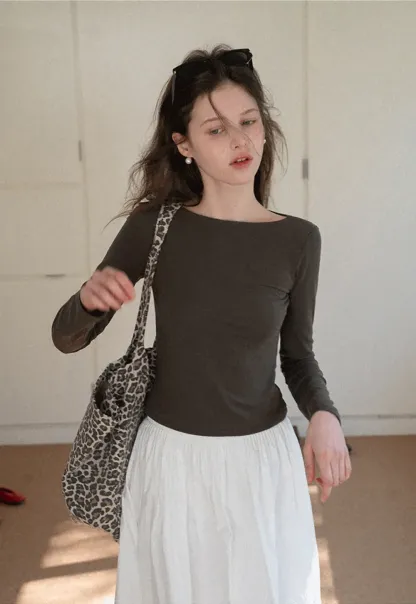 long sleeve boat neck slim fit top