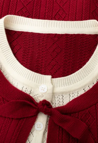 Elegant Knit Cardigan with Bow Detail and Ribbed Texture