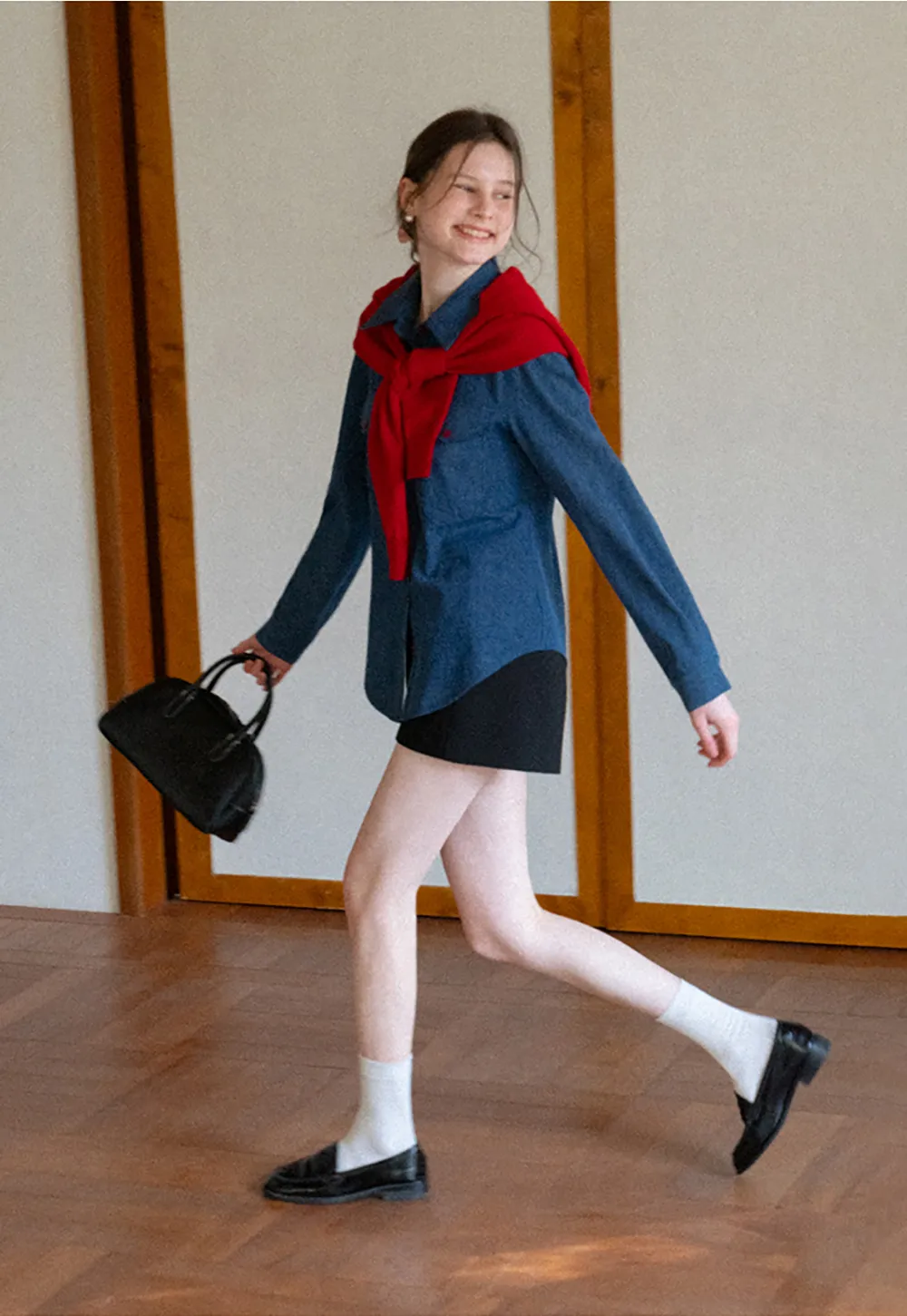 High waist pleated shorts with flared hem