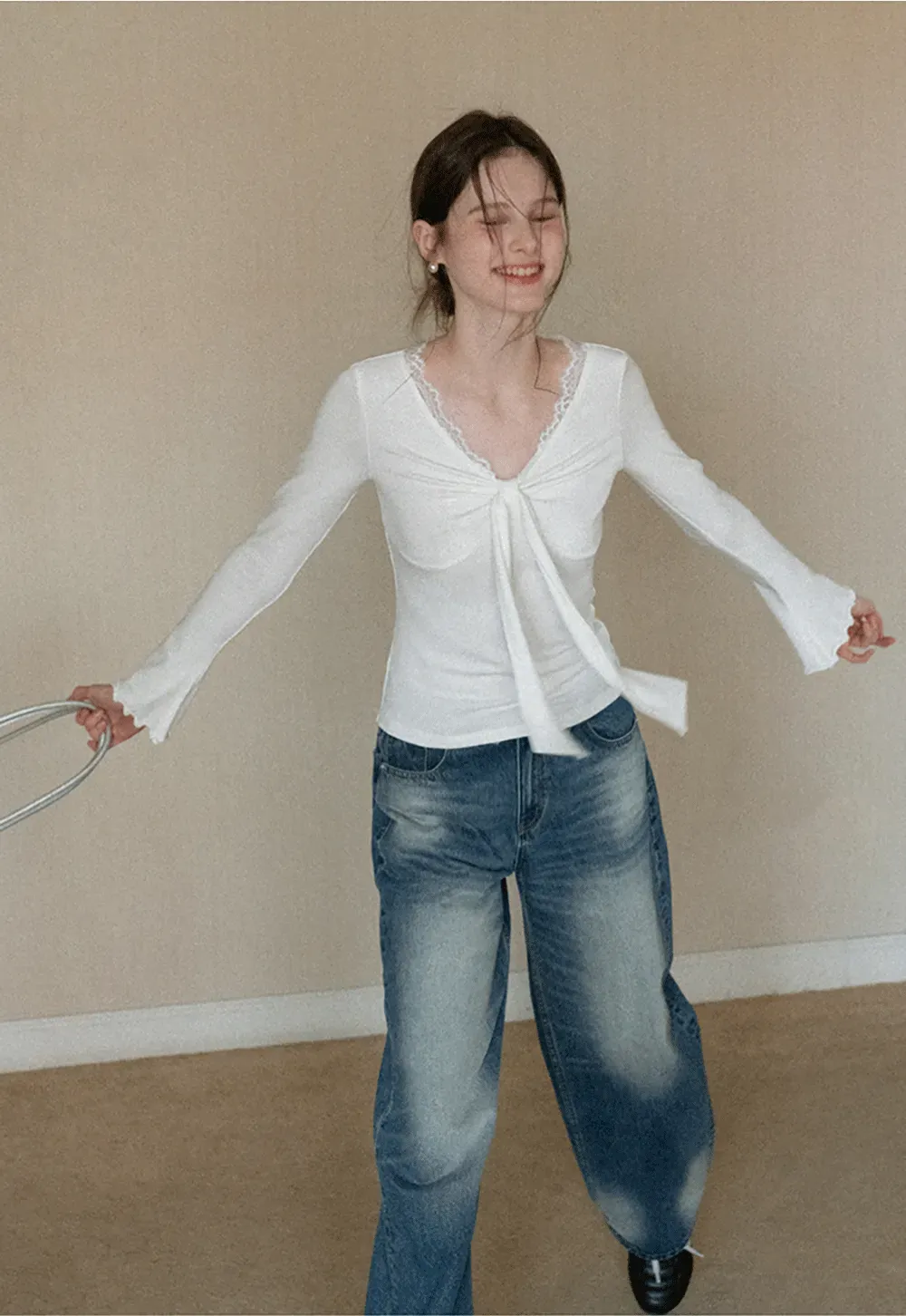 Wide leg high waist denim jeans with faded wash design