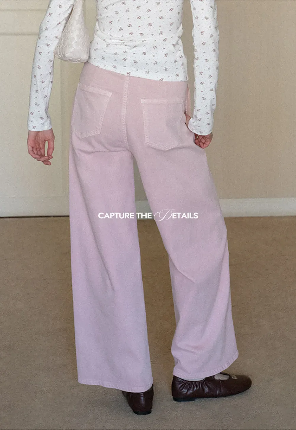 Wide leg high waist denim jeans with belt loop design