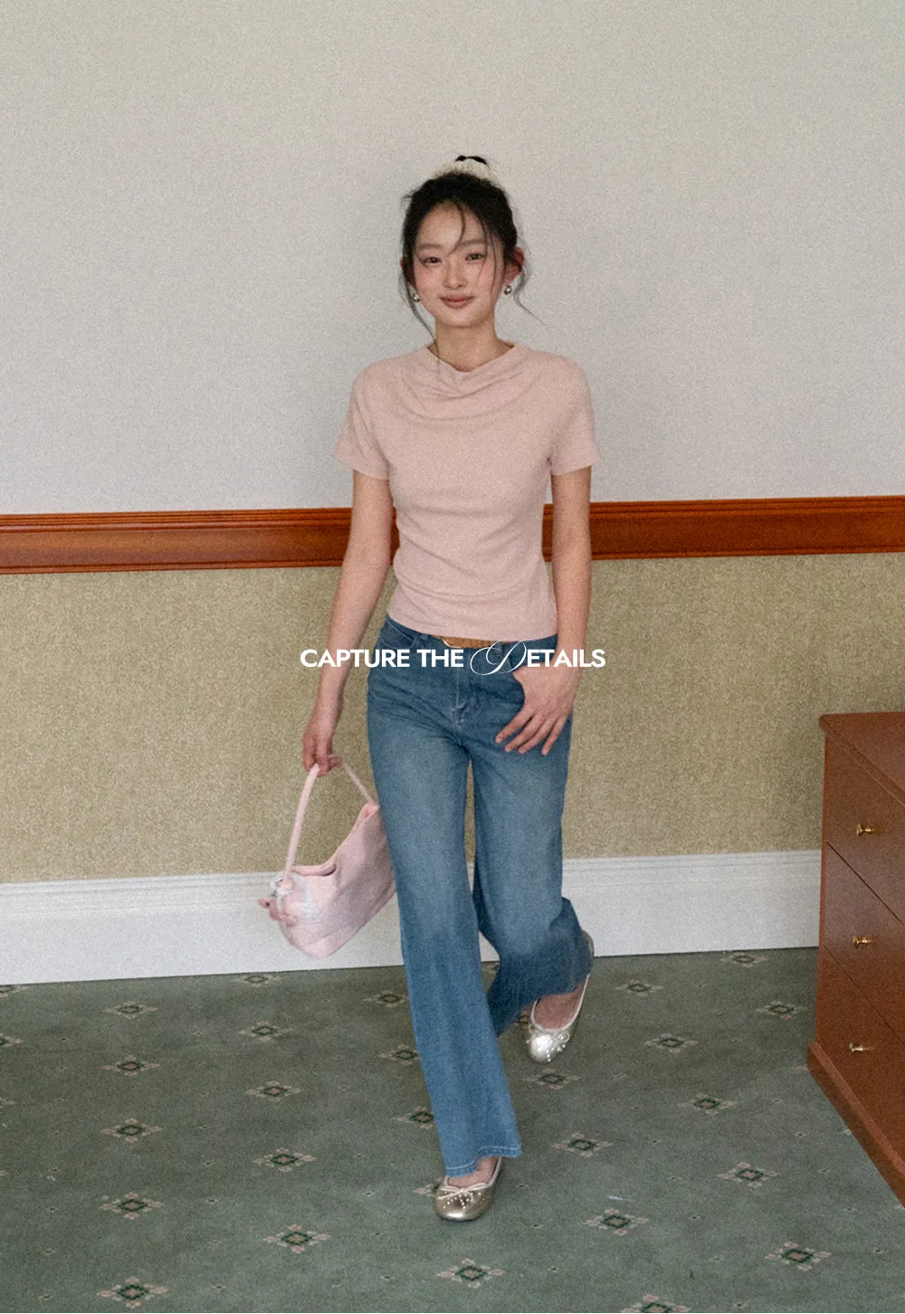 Flared Cut Denim Jeans with High Waist