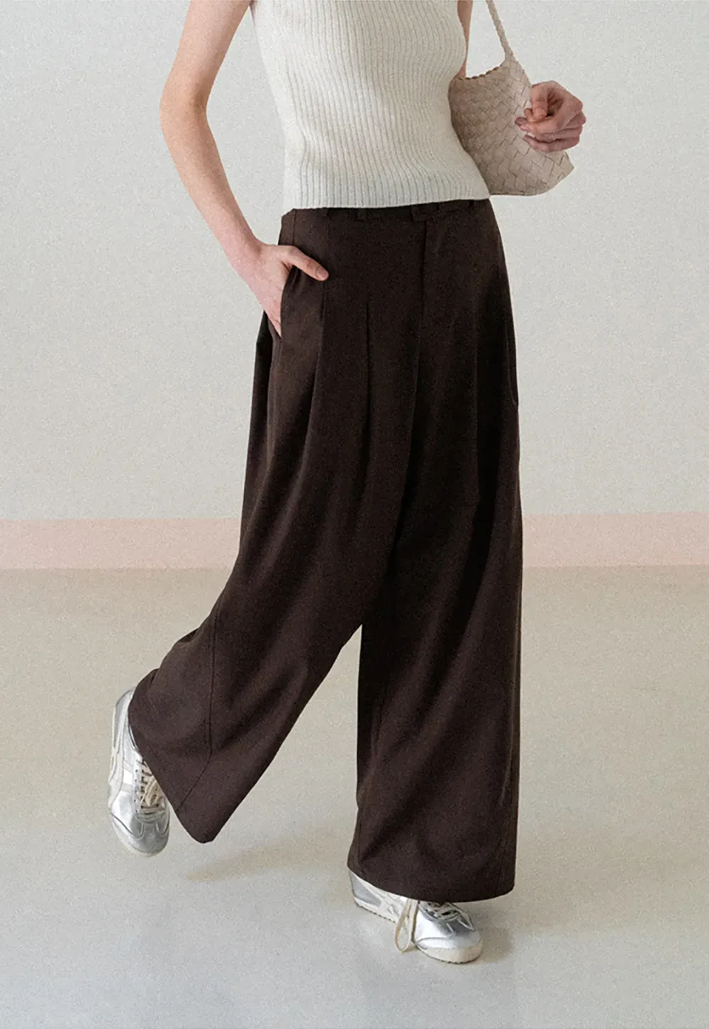 Wide Leg Pleated Casual Pants with Belt