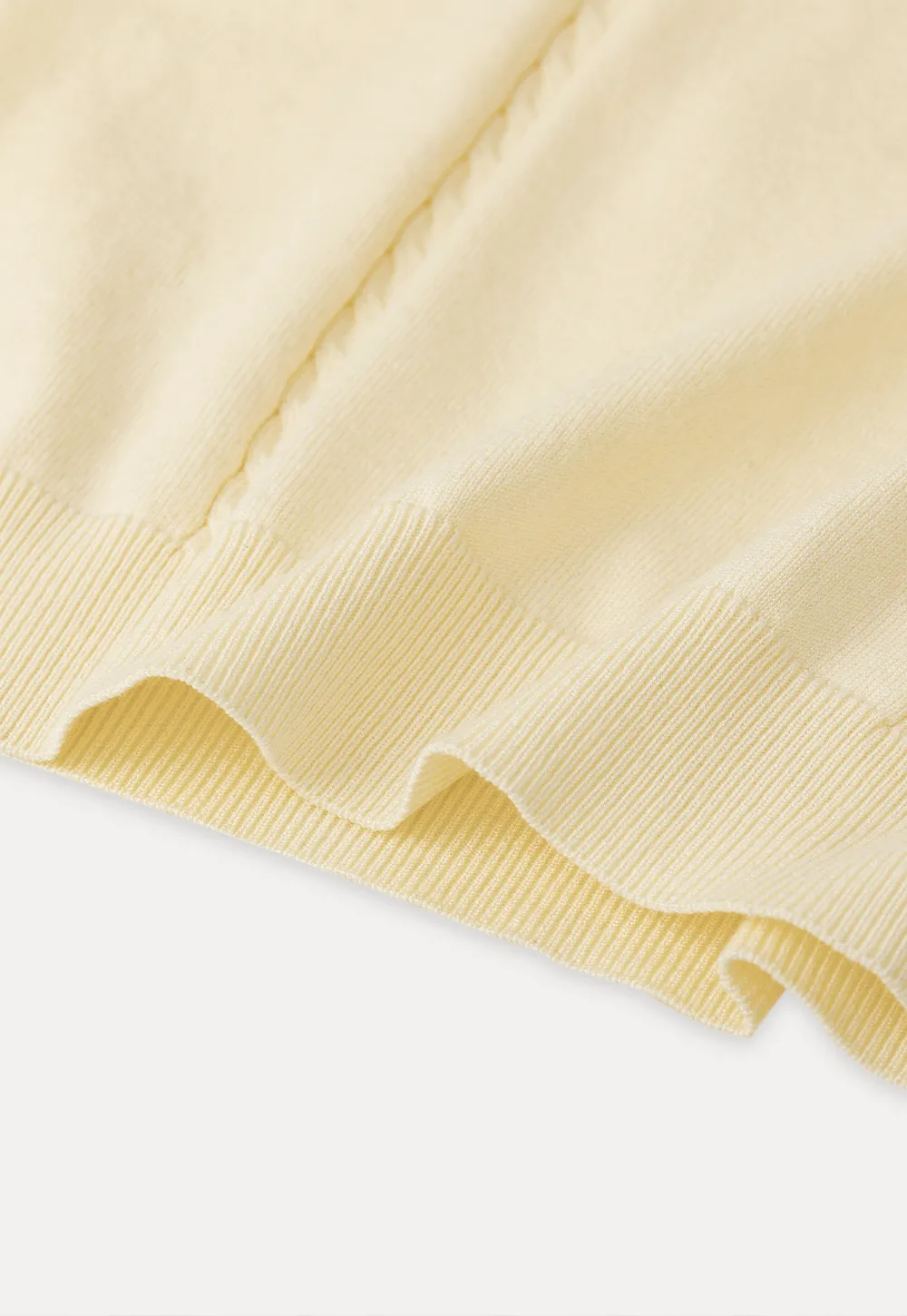 Short Sleeve Knit Top with Collar and Drawstring