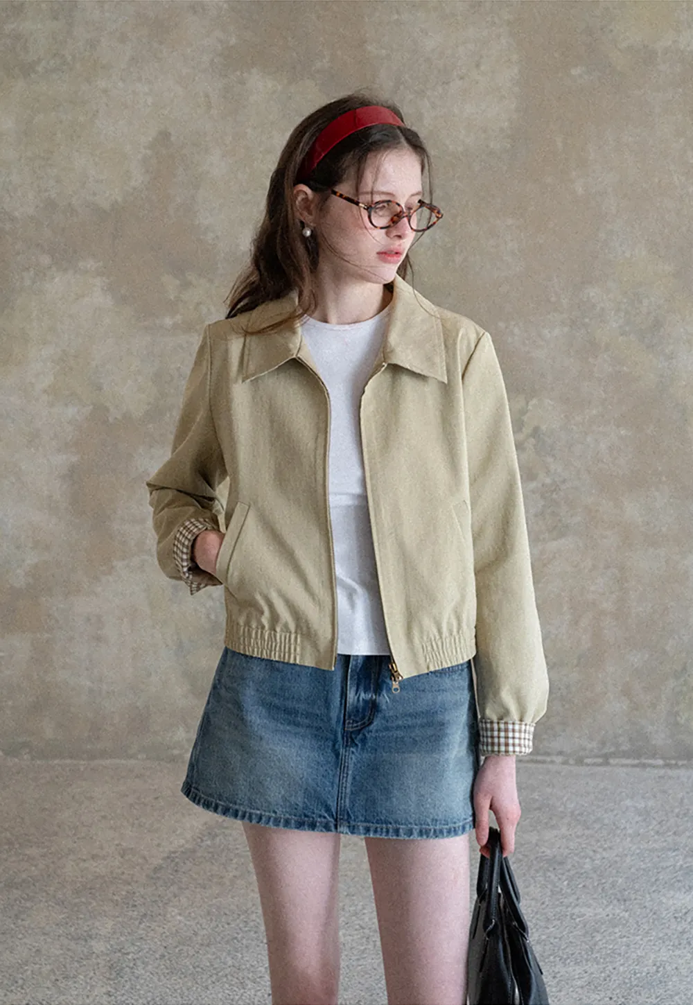 Short Jacket with Collar and Elastic Hem