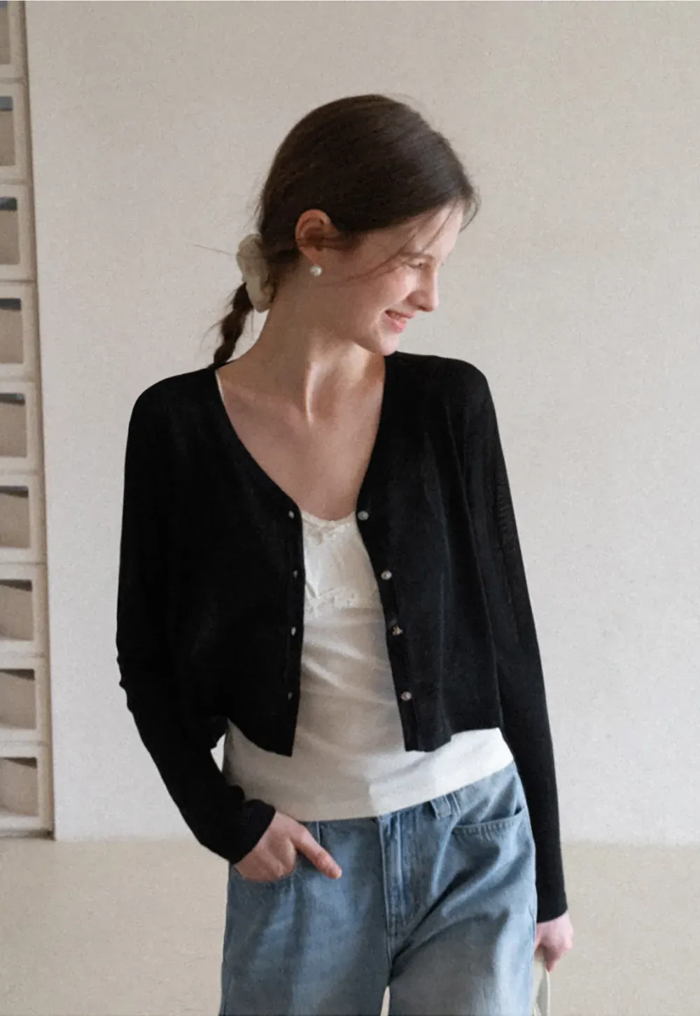 Lightweight Long Sleeve Cropped Knit Top