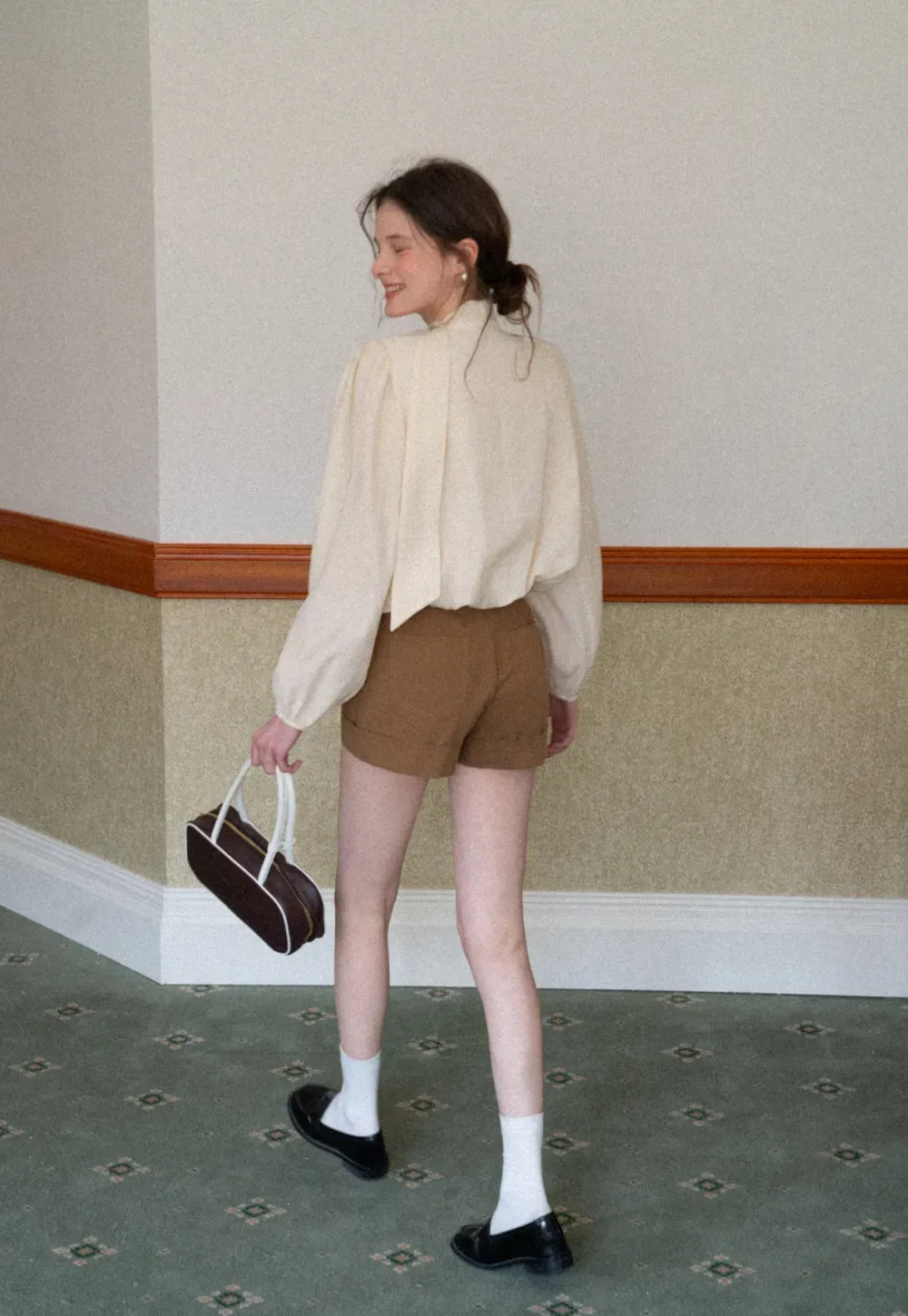 Cropped Tailored Shorts with Cuffed Hem