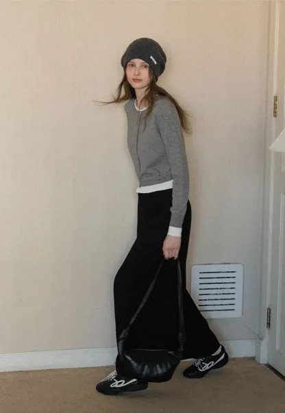 Wide leg pleated casual pants with high waist design