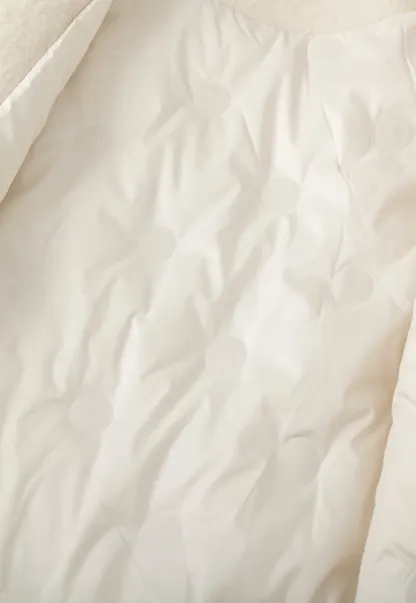 Elegant Wool Coat with Bow Detail and Contrasting Collar