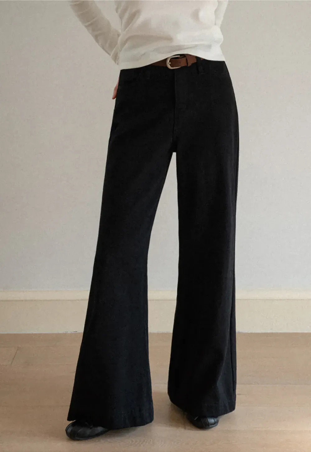Wide Leg Denim Jeans with Belt Loop