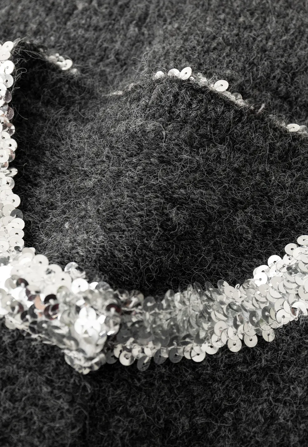 Elegant Woolen Knit Sweater with Embellished Neckline and Long Sleeves