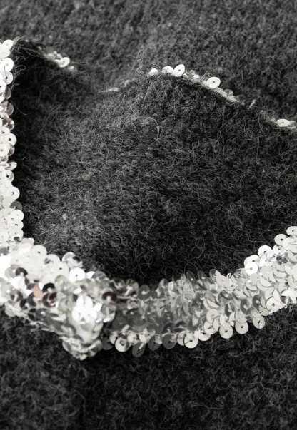 Elegant Woolen Knit Sweater with Embellished Neckline and Long Sleeves