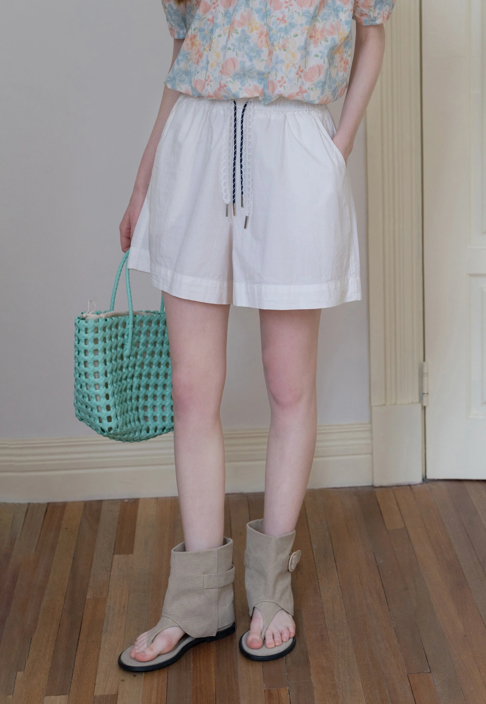 Contrast Drawstring Cotton Shorts