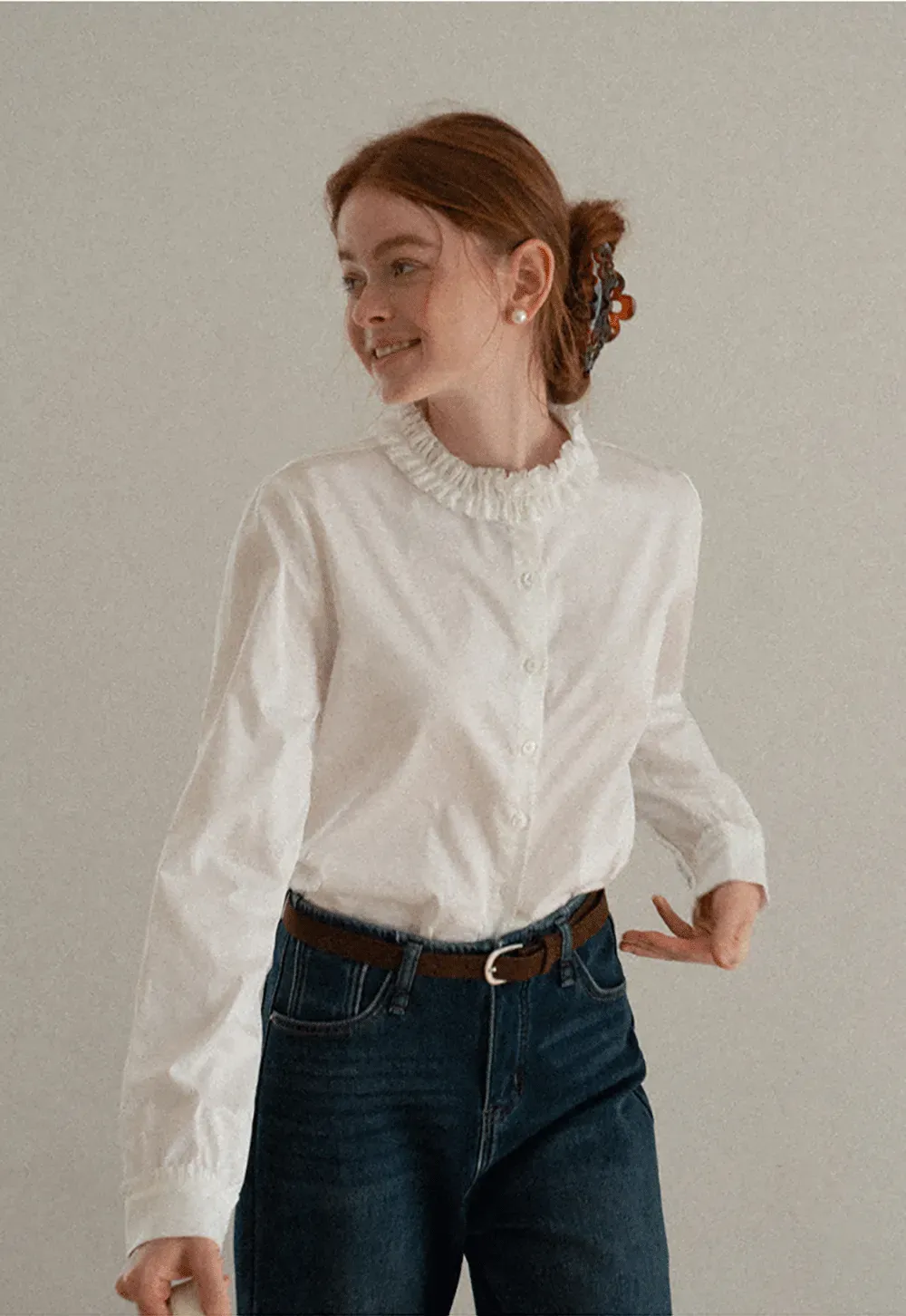 Elegant Blouse with Ruffled Collar and Cuffs