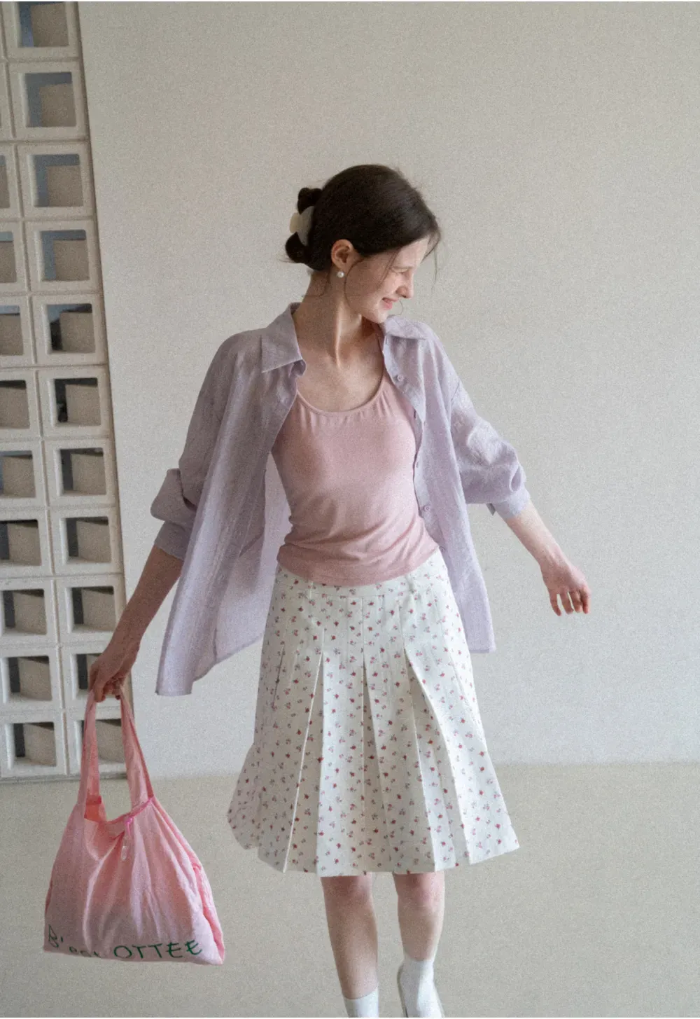 Pleated skirt with floral print