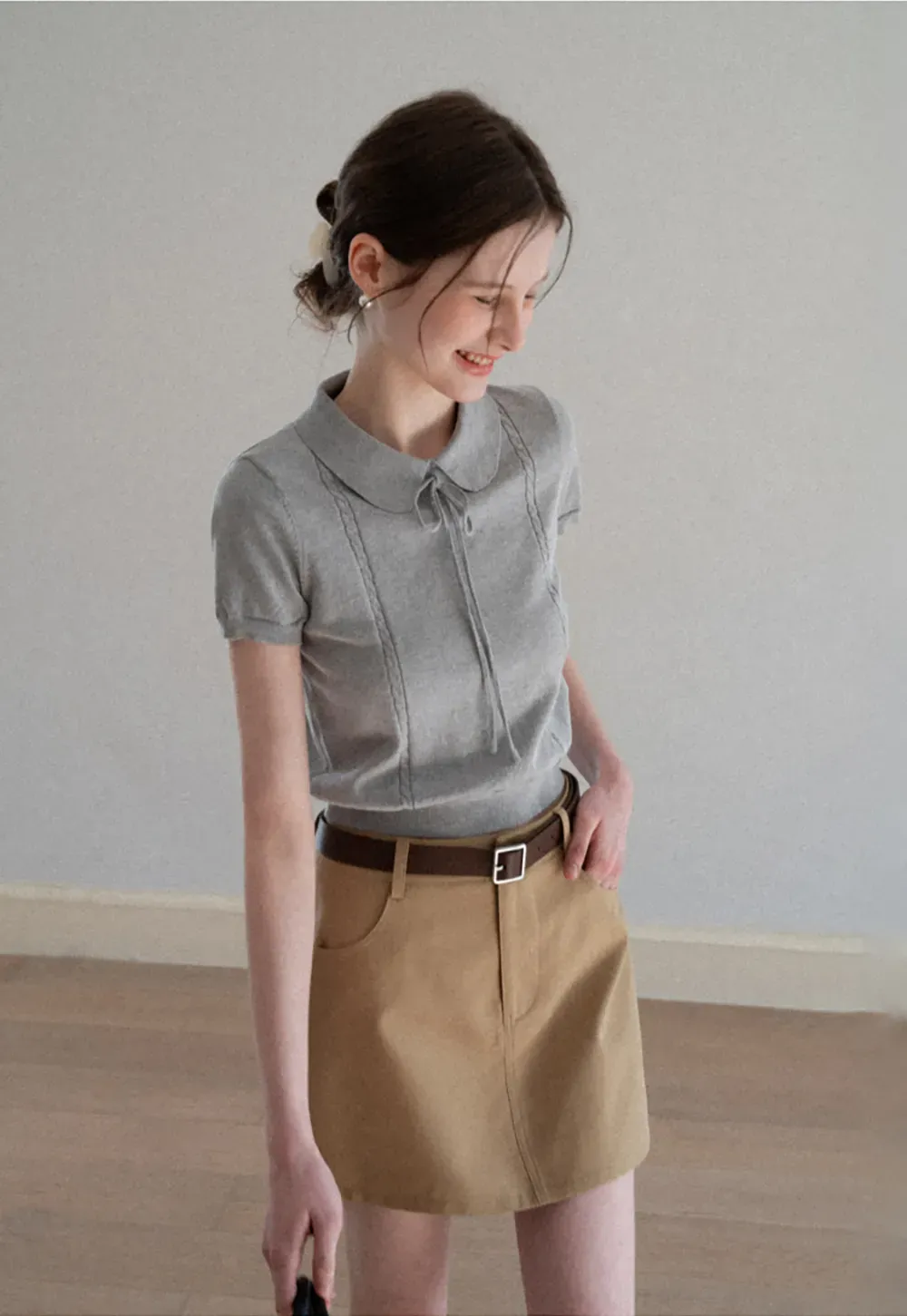 Short Sleeve Knit Top with Collar and Drawstring