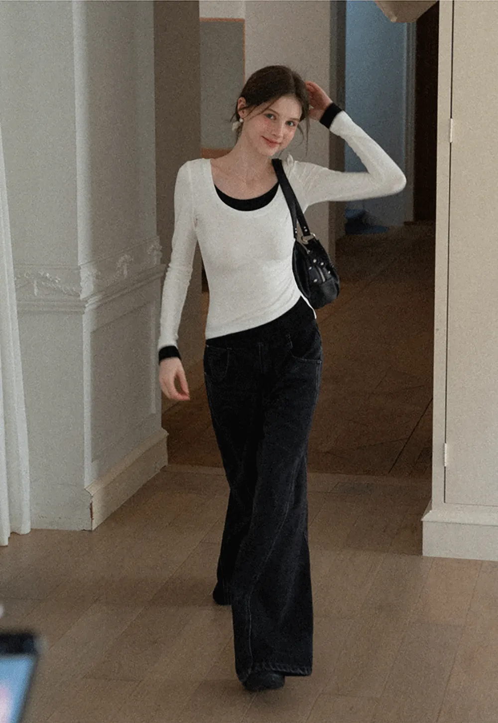 Long Sleeve Round Neck Top Simple Design Women's T-Shirt