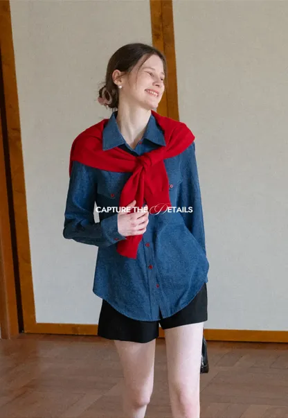 High waist pleated shorts with flared hem