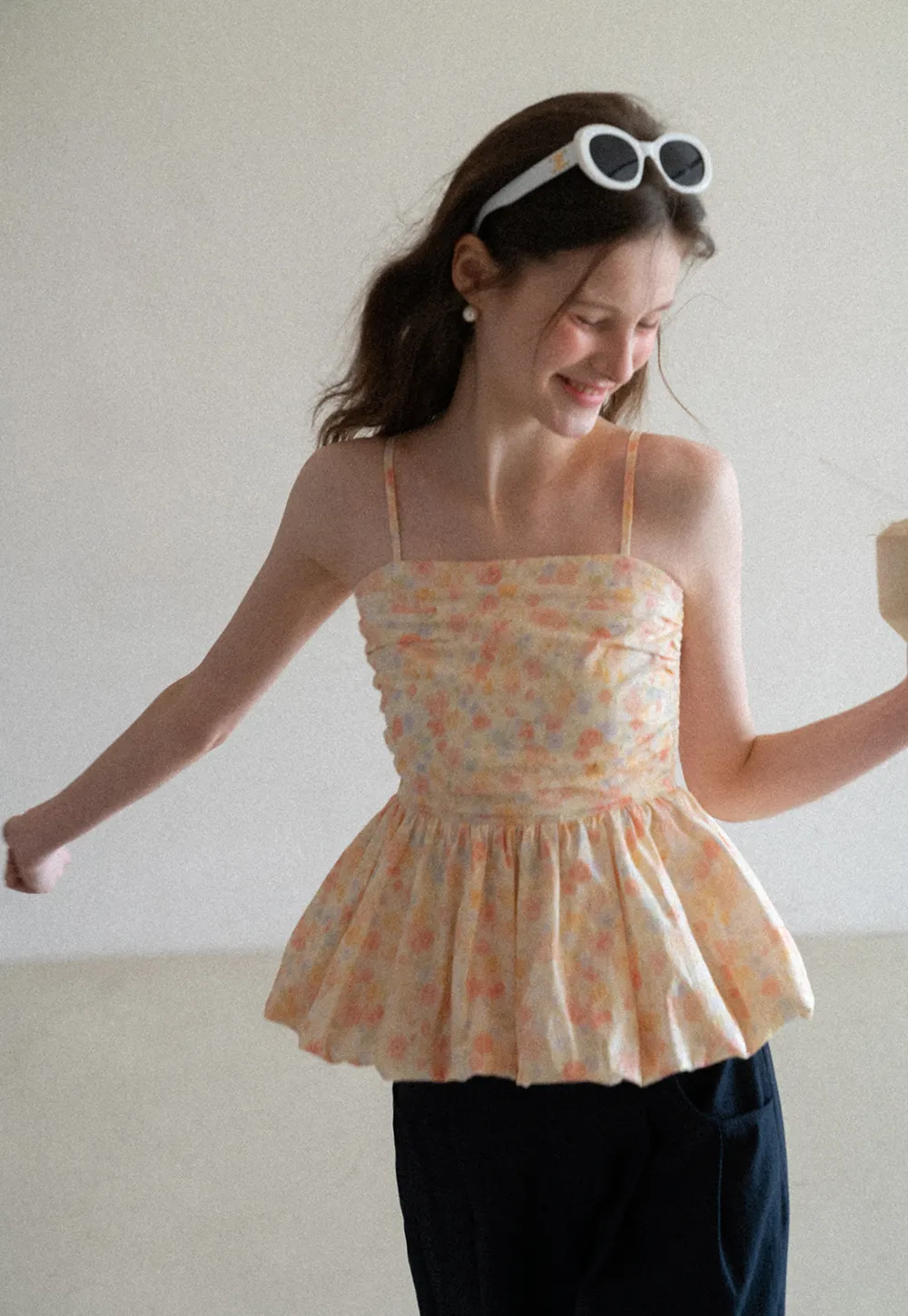 Floral Print Peplum Tank Top and Woolen Knit Sweater