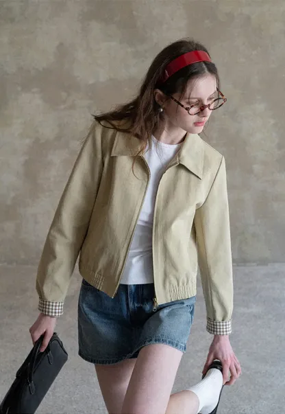 Short Jacket with Collar and Elastic Hem