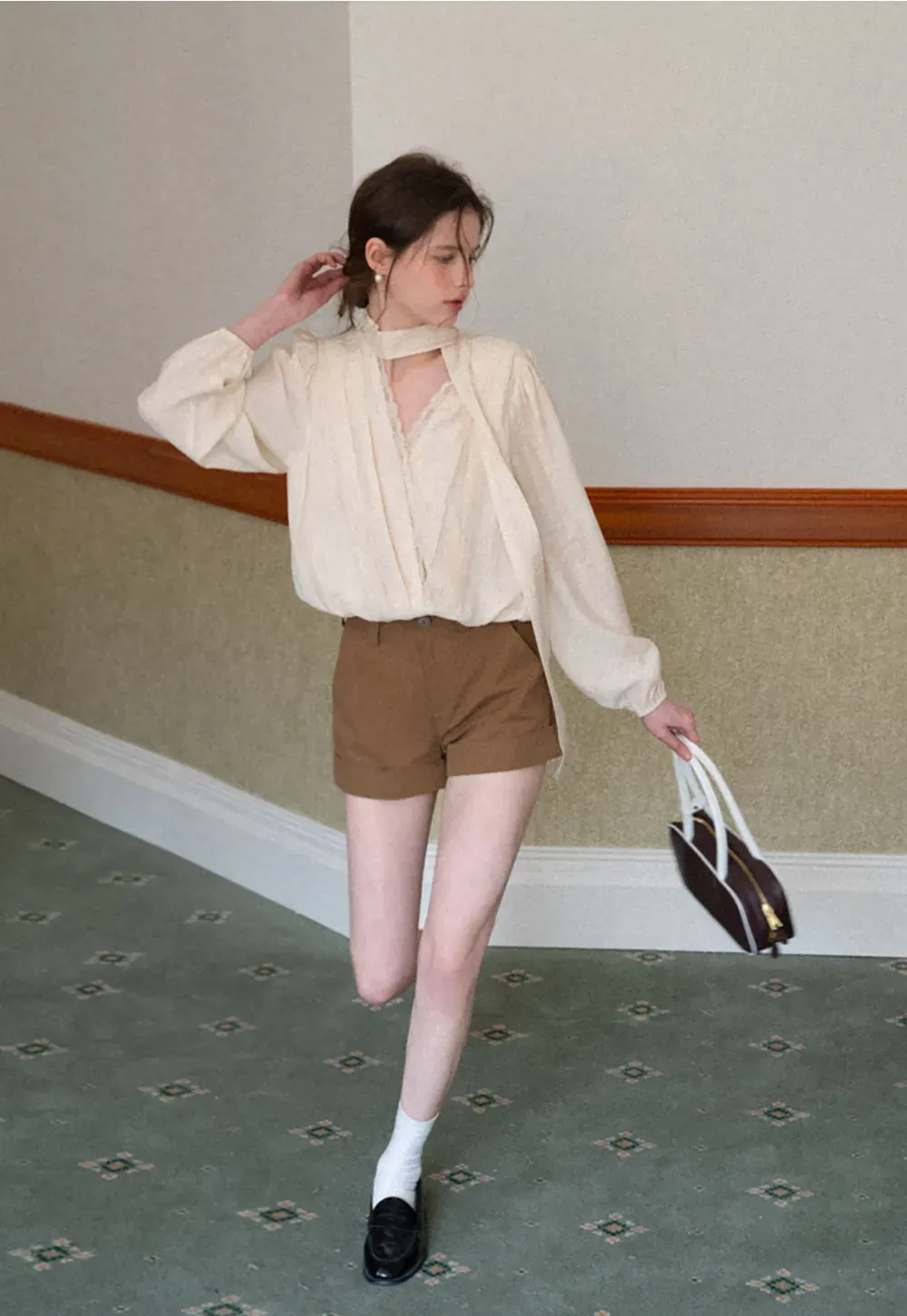 Cropped Tailored Shorts with Cuffed Hem